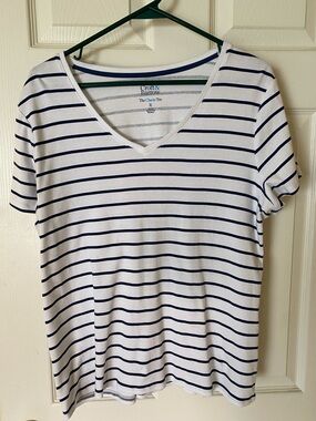croft & barrow White and Navy Striped Tee-Tees are 3 for $12 in a bundle
